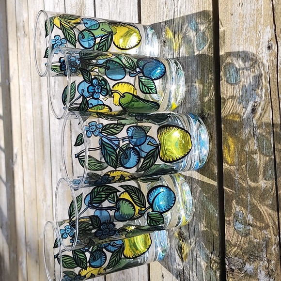 Dominion Other - 5 Vintage Dominion drinking glasses